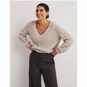 Boden Oversized V Neck Cable Knkt Pullover Cream Metallic Sweater Size 14